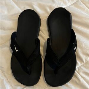 Nike Black Women's Sandals